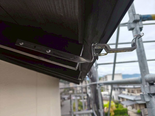 横樋の取り付け金具